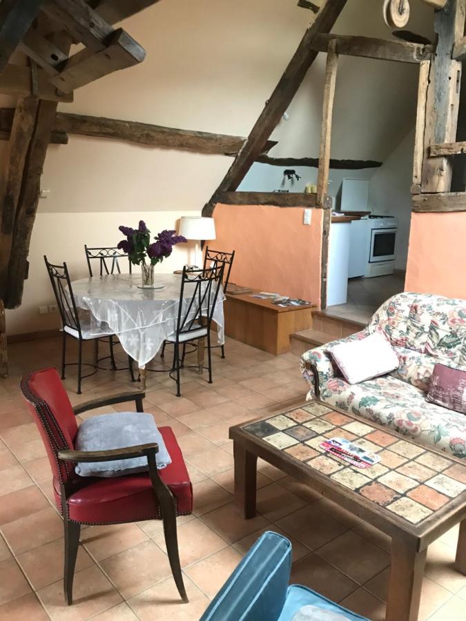 Appartement Ancien Moulin Du 18 Ieme à Asse-le-Riboul Extérieur photo